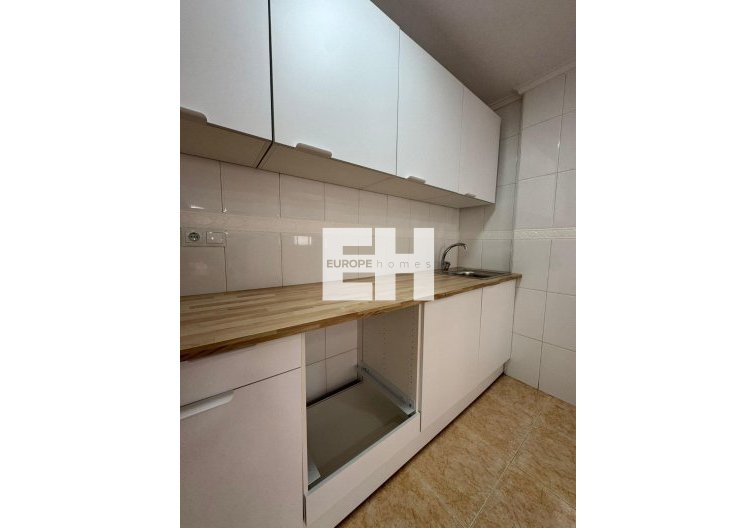 Segunda mano - Apartamento  - Torrevieja - Centro