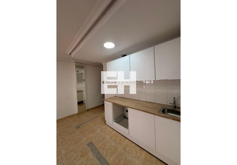 Segunda mano - Apartamento  - Torrevieja - Centro