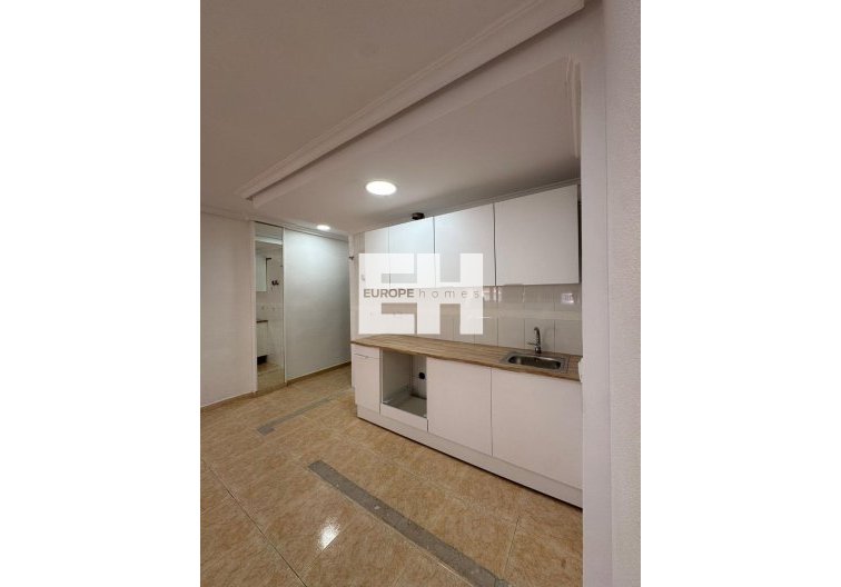 Segunda mano - Apartamento  - Torrevieja - Centro