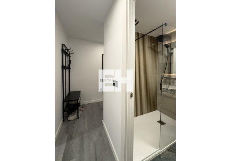 Segunda mano - Apartamento  - Torrevieja - Centro