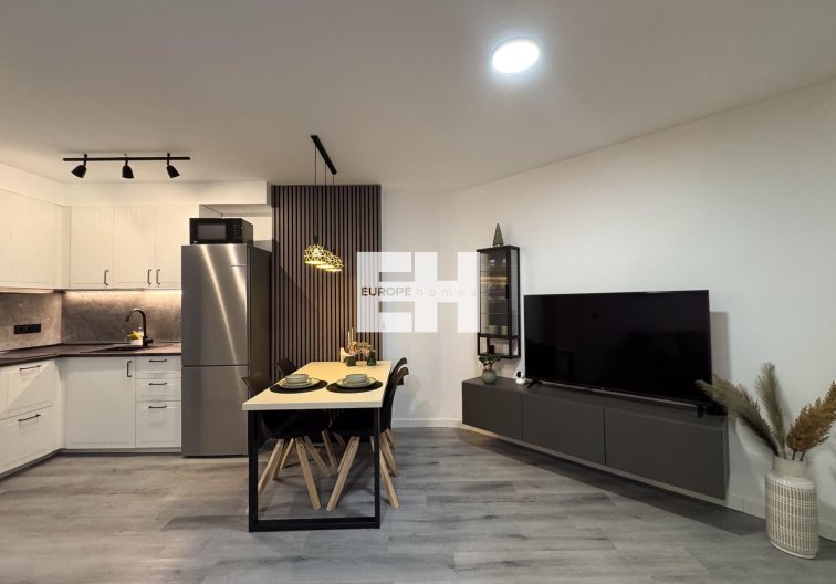 Segunda mano - Apartamento  - Torrevieja - Centro