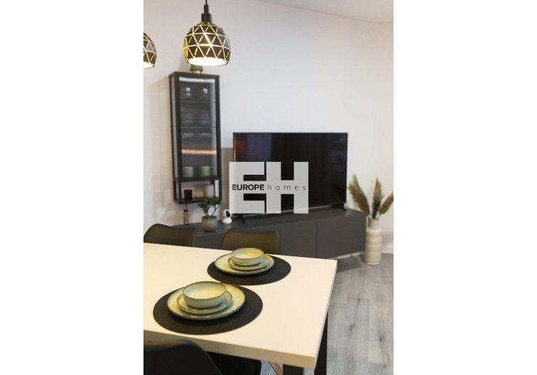 Segunda mano - Apartamento  - Torrevieja - Centro