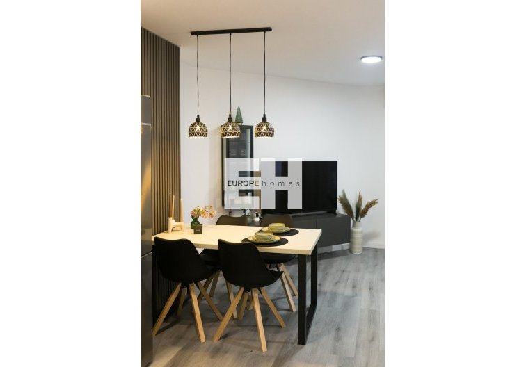 Segunda mano - Apartamento  - Torrevieja - Centro