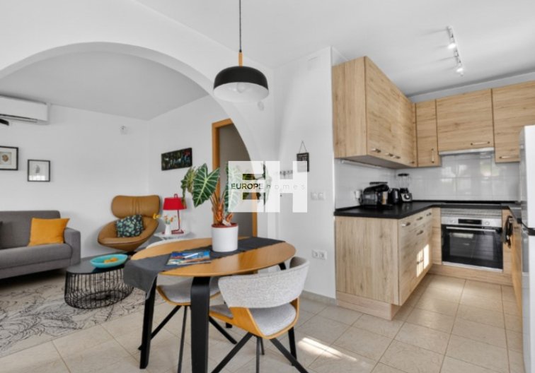 Segunda mano - villa - Torrevieja - Costa Blanca