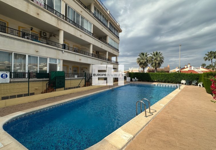Segunda mano - Apartamento  - Orihuela Costa - Costa Blanca