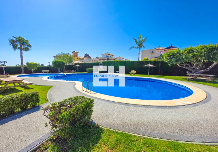 Segunda mano - Apartamento  - Cabo Roig - Costa Blanca