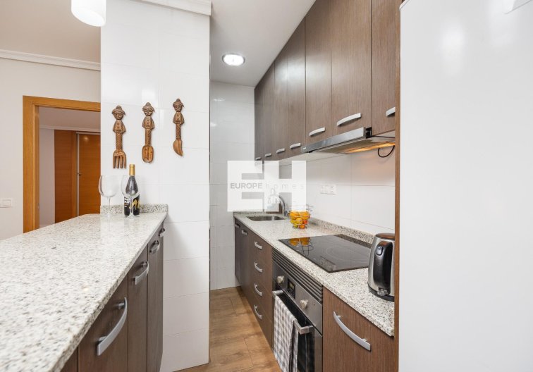 Segunda mano - Apartamento  - Torrevieja - Centro