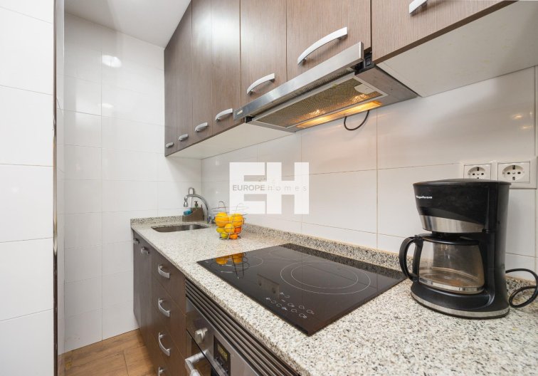 Segunda mano - Apartamento  - Torrevieja - Centro