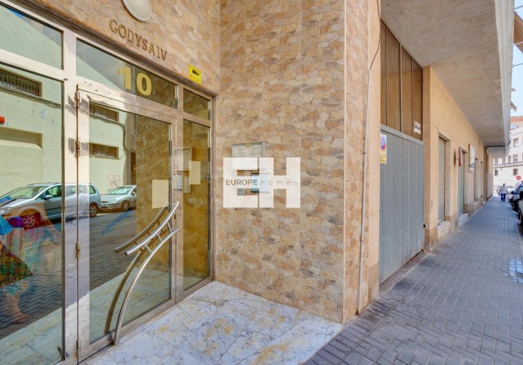 Segunda mano - Apartamento  - Torrevieja - Centro