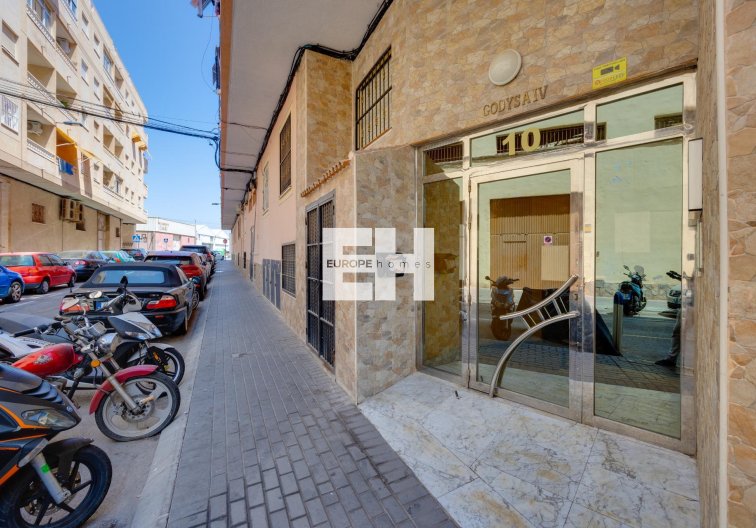 Segunda mano - Apartamento  - Torrevieja - Centro