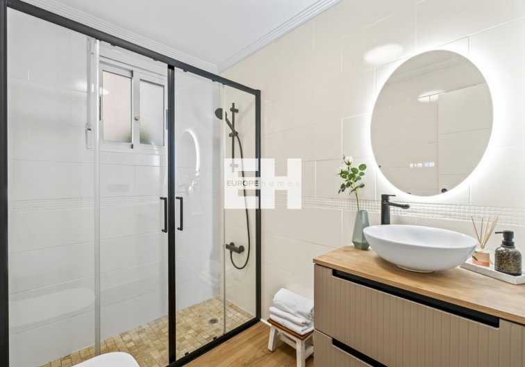 Segunda mano - Apartamento  - Playa Flamenca - Costa Blanca