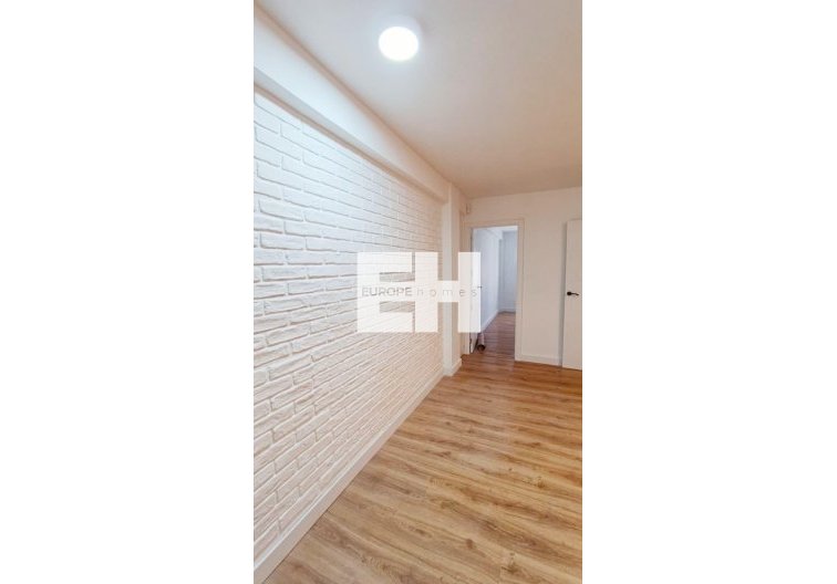 Segunda mano - Apartamento  - Torrevieja - Centro