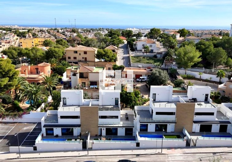 Segunda mano - villa - Villamartin - Costa Blanca
