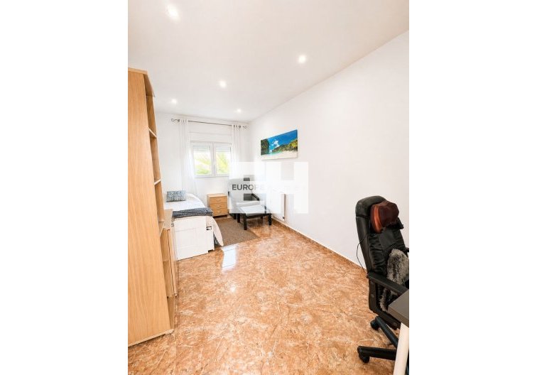 Segunda mano - villa - Torrevieja - Costa Blanca