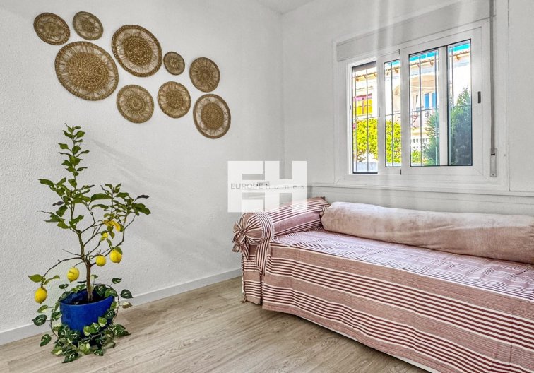 Segunda mano - Bungalow - Torrevieja - Costa Blanca