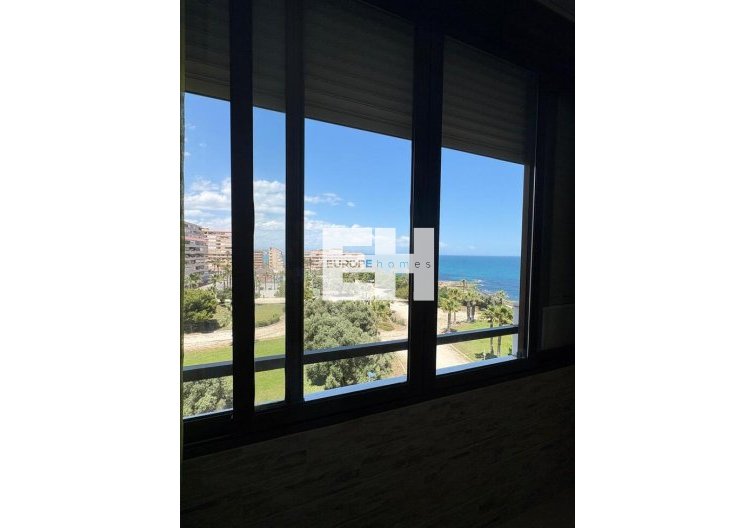 Segunda mano - Apartamento  - Torrevieja - Cabo Cervera