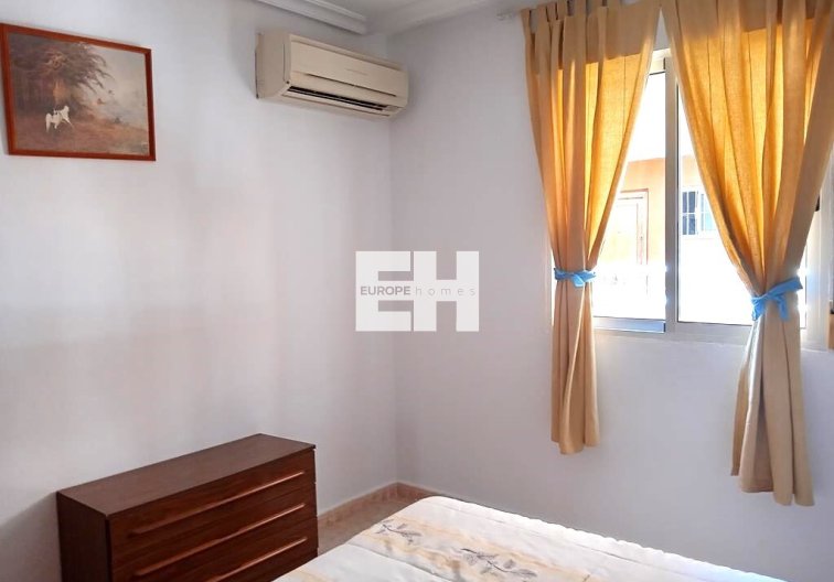 Segunda mano - Apartamento  - Torrevieja - El Molino