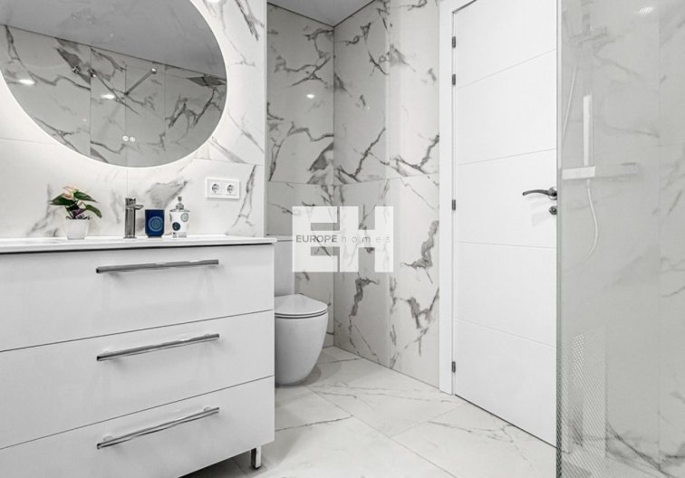 Segunda mano - Apartamento  - Torrevieja - Costa Blanca