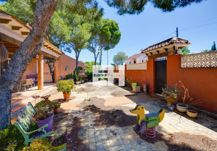 Segunda mano - villa - San Miguel de Salinas - Inland