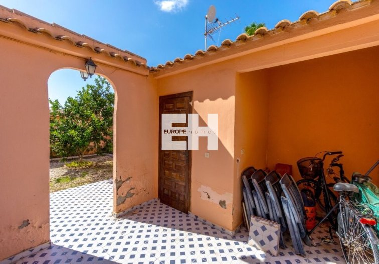Segunda mano - Apartamento  - Torrevieja - La Rosaleda