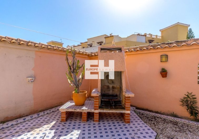 Segunda mano - Apartamento  - Torrevieja - La Rosaleda