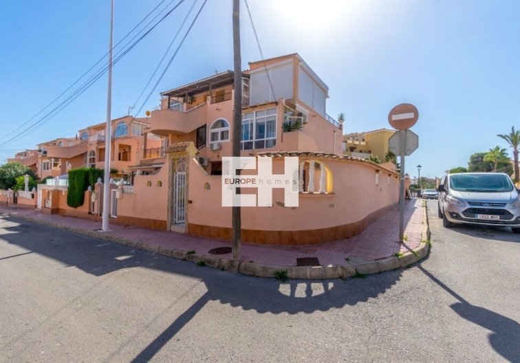 Segunda mano - Apartamento  - Torrevieja - La Rosaleda