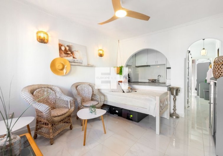 Segunda mano - Apartamento  - Torrevieja - La Rosaleda