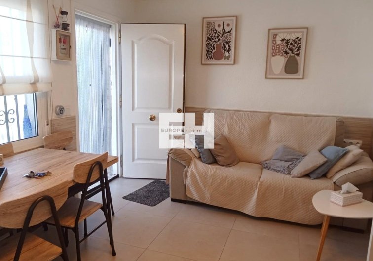 Segunda mano - Bungalow - Torrevieja - Torretas