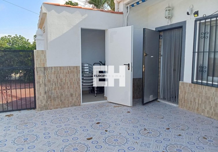 Segunda mano - Bungalow - Torrevieja - Torretas