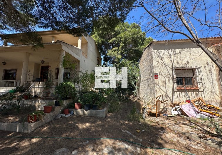 Segunda mano - villa - Torrevieja - Costa Blanca