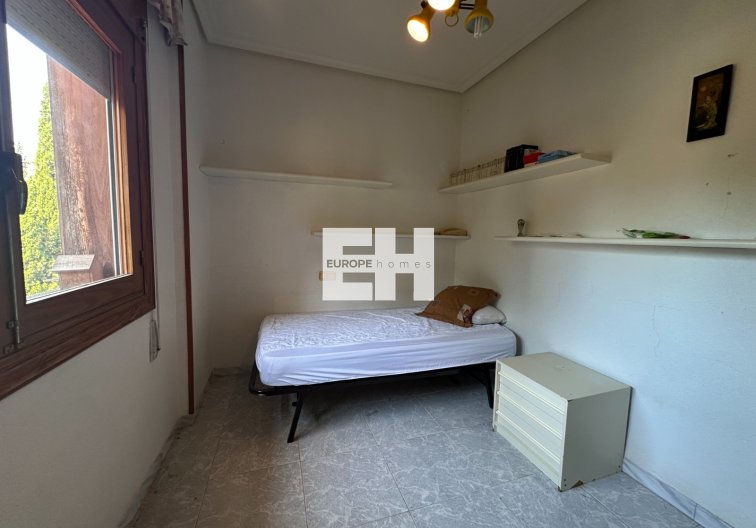 Segunda mano - villa - Torrevieja - Costa Blanca
