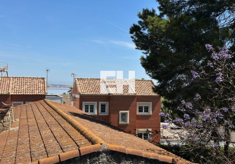 Segunda mano - villa - Torrevieja - Costa Blanca