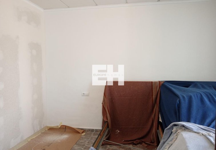 Segunda mano - Semi Detached - Los Montesinos - PUEBLO CENTRO