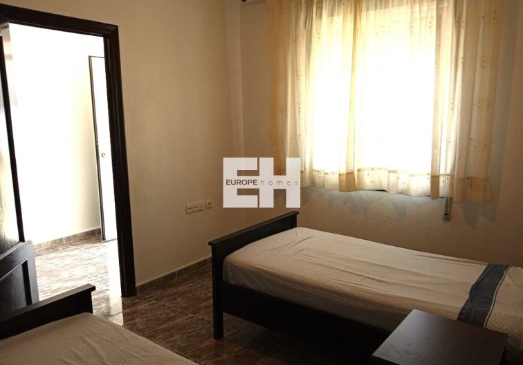 Segunda mano - Semi Detached - Los Montesinos - PUEBLO CENTRO