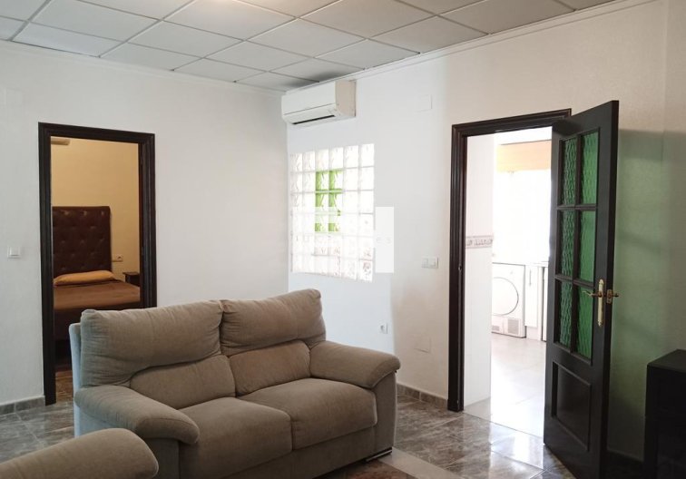 Segunda mano - Semi Detached - Los Montesinos - PUEBLO CENTRO