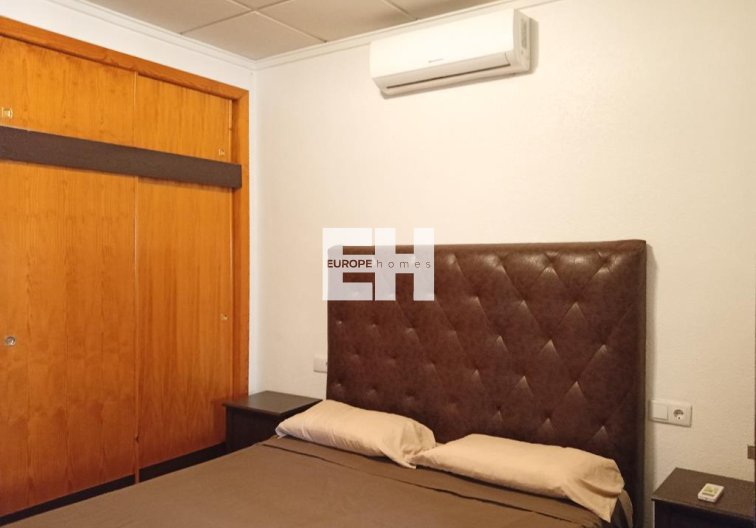 Segunda mano - Semi Detached - Los Montesinos - PUEBLO CENTRO