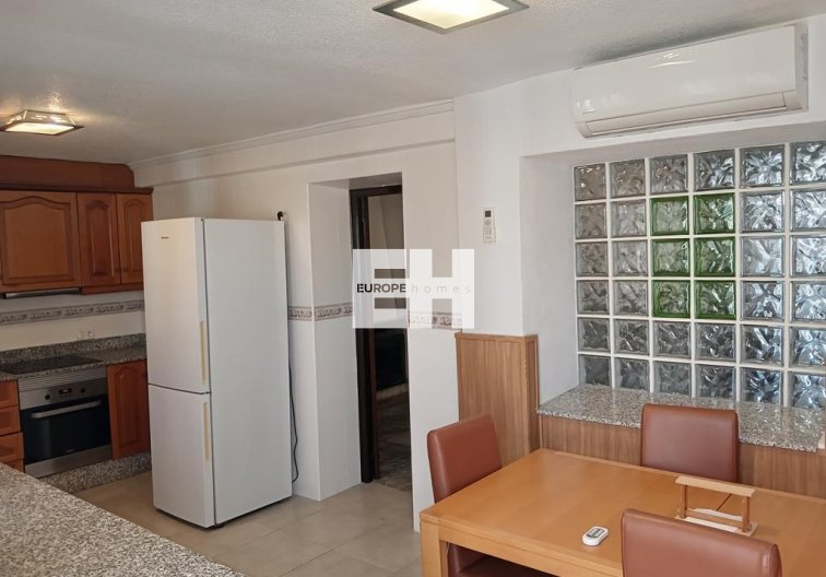 Segunda mano - Semi Detached - Los Montesinos - PUEBLO CENTRO