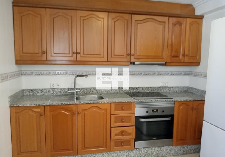 Segunda mano - Semi Detached - Los Montesinos - PUEBLO CENTRO