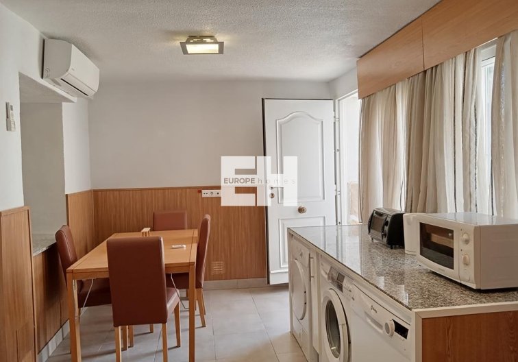 Segunda mano - Semi Detached - Los Montesinos - PUEBLO CENTRO