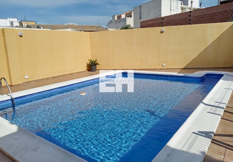 Segunda mano - Semi Detached - Los Montesinos - PUEBLO CENTRO