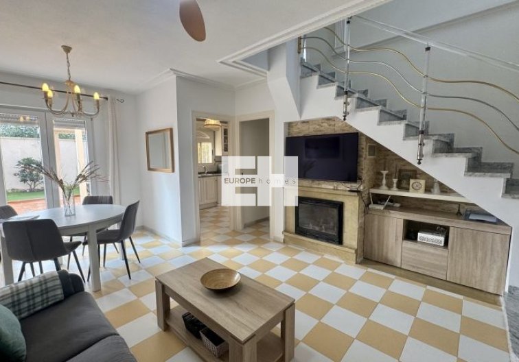 Segunda mano - villa - Torrevieja - Costa Blanca