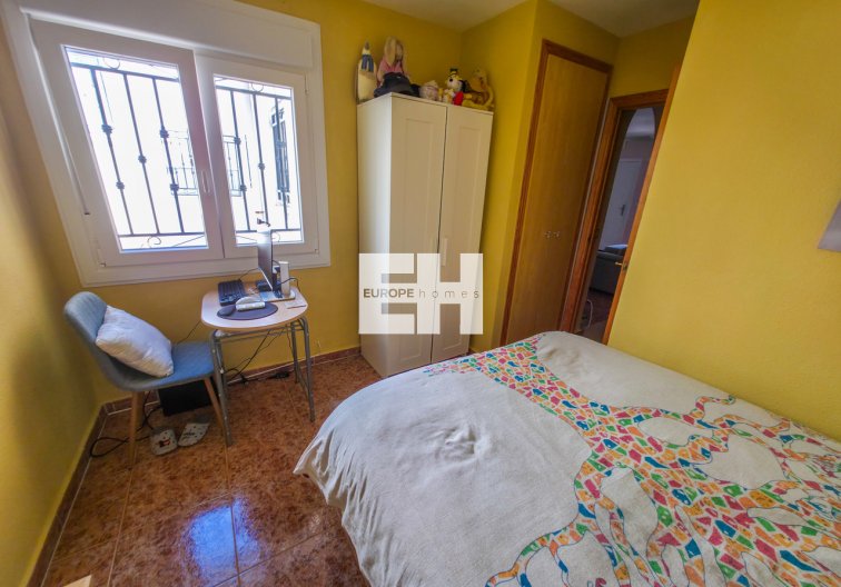 Segunda mano - Apartamento  - Vistabella Golf Entre Naranjos - Inland