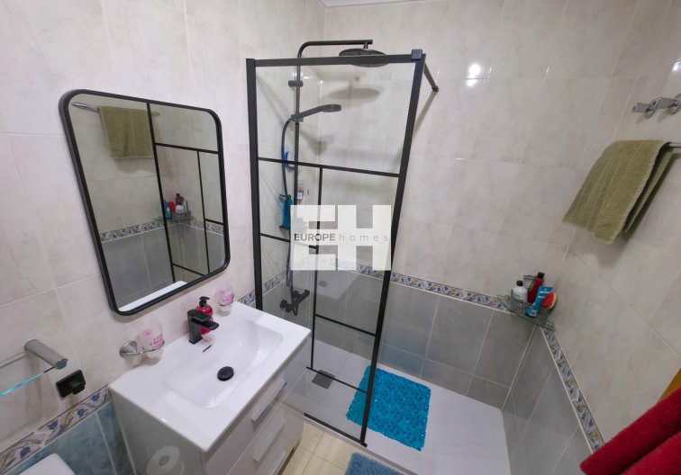 Segunda mano - Apartamento  - Vistabella Golf Entre Naranjos - Inland