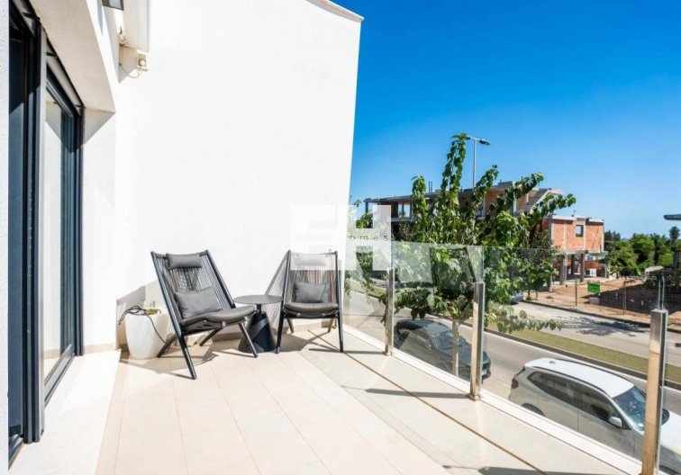 Segunda mano - Bungalow - Pilar de la Horadada - La Torre De La Horadada