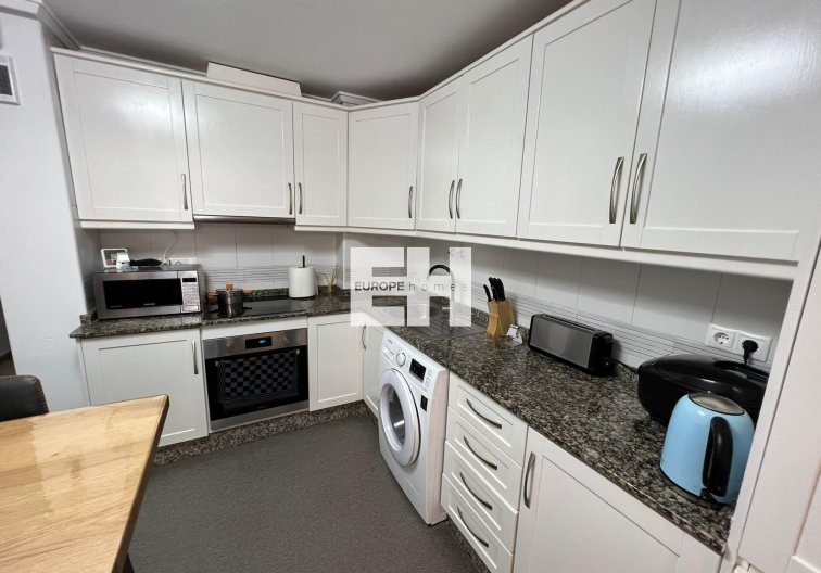 Segunda mano - Apartamento  - Torrevieja - Centro