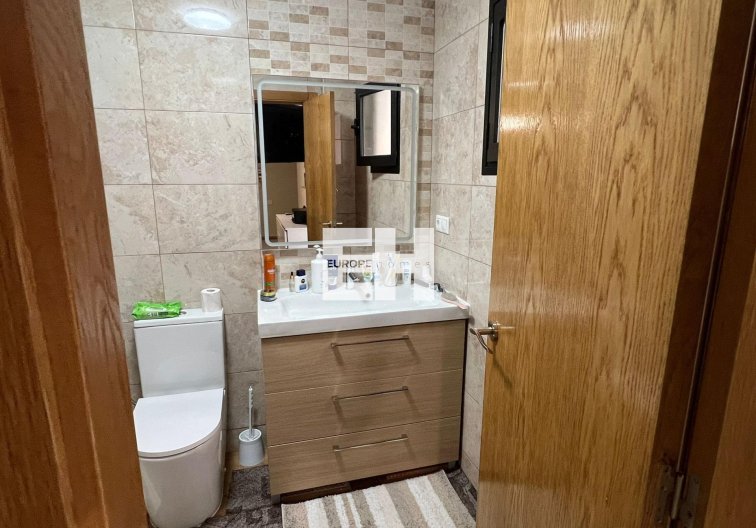 Segunda mano - Apartamento  - Torrevieja - Centro