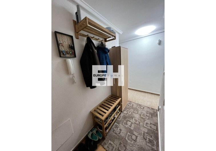 Segunda mano - Apartamento  - Torrevieja - Centro