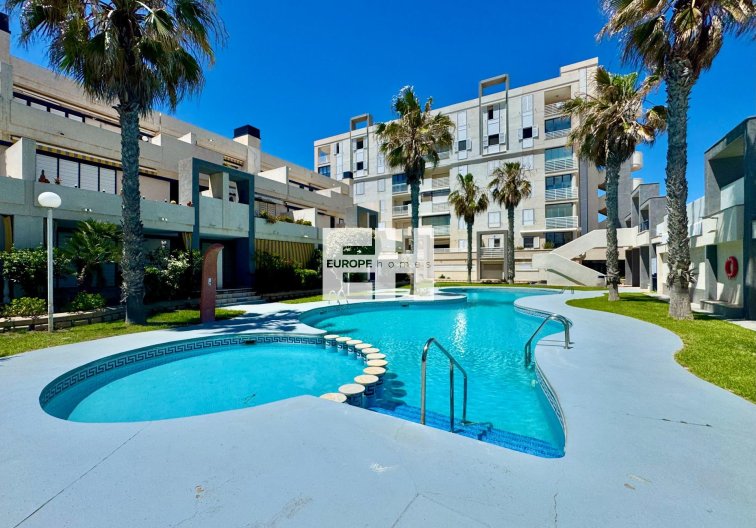 Segunda mano - Apartamento  - Torrevieja - Torre La Mata