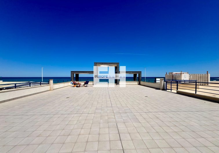 Segunda mano - Apartamento  - Torrevieja - Torre La Mata