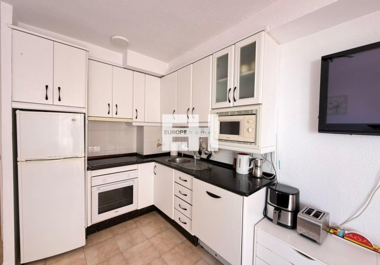 Segunda mano - Apartamento  - Torrevieja - Centro